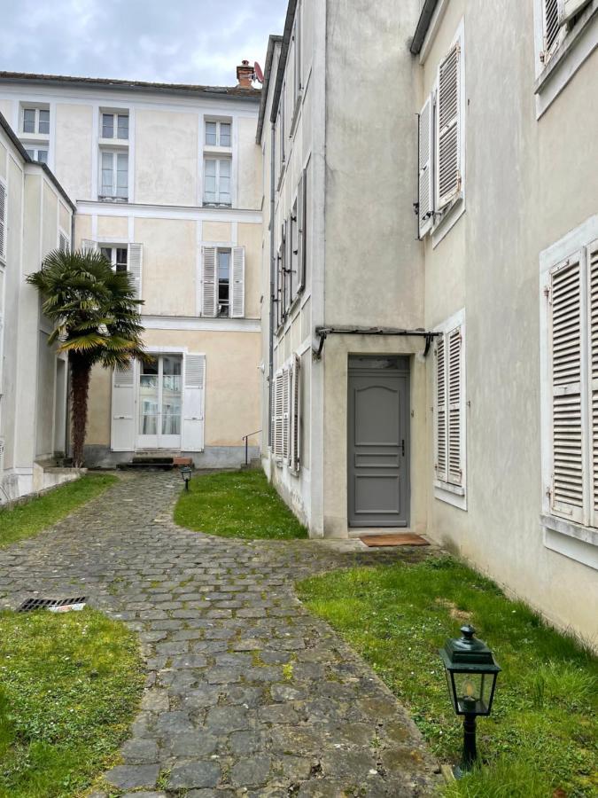 Apartamento Rue de France Fontainebleau Exterior foto